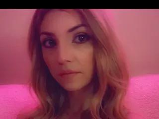 SweetSummerRae on Streamate 