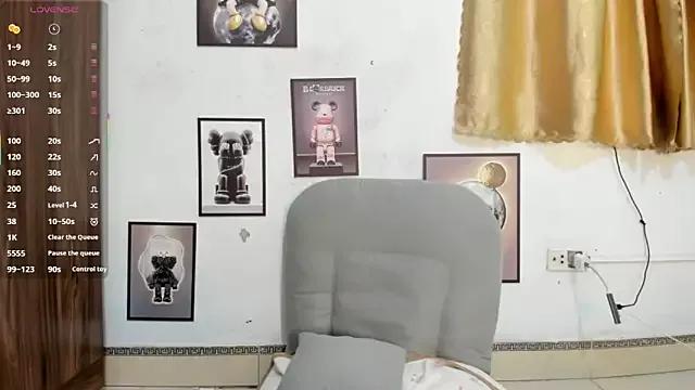 ___SuRi on StripChat 