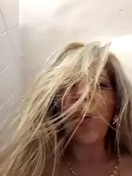 Group _Abril-Office1 on StripChat