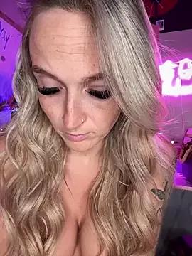 Freechat _Rapunzel_ on StripChat