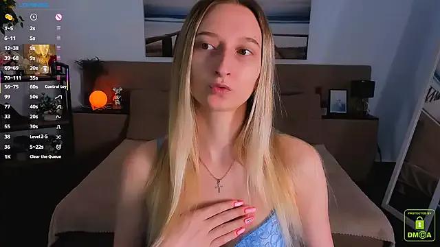 _Ri_na_ on StripChat 
