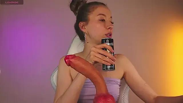 Ada_Gold_ — fake cum on face