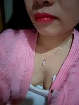 aki_zz69 — Let's go shopping together.