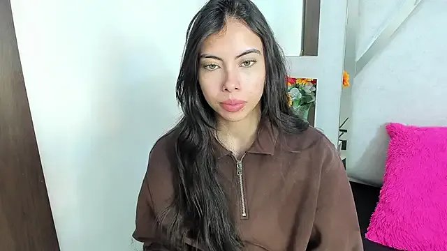 Alana_Hotterr — Freechat on StripChat