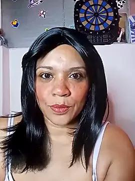 Freechat alessandro27yleonora on StripChat