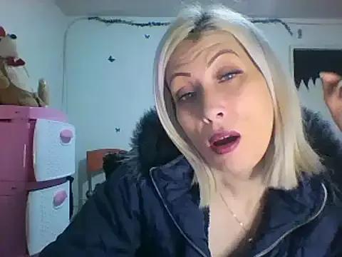 Freechat alixia81 on StripChat