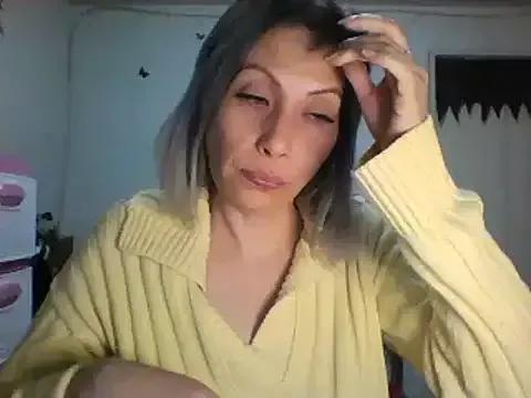 Freechat alixia81 on StripChat