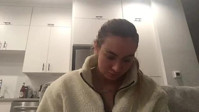 Group Alyssa_rhoades on StripChat