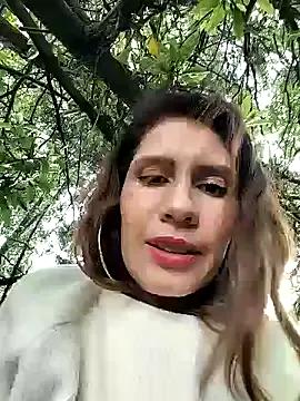 Freechat Alysson-- on StripChat