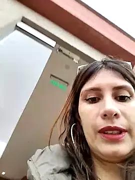 Freechat Alysson-- on StripChat