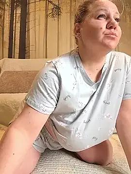Freechat AnnaCurvy on StripChat
