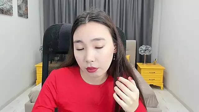 AnnaReyla on StripChat 