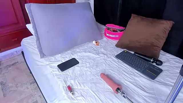 Annita001 on StripChat 