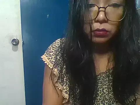 asian-doll on StripChat 