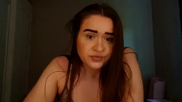 avajade on StripChat 