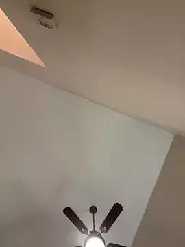 babyizzie on StripChat 