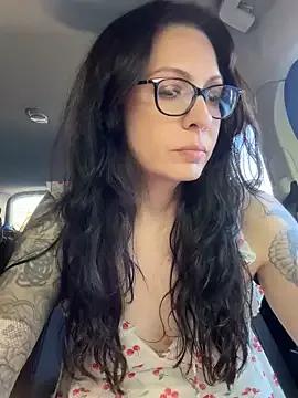 BeautifulMesss — Tits out