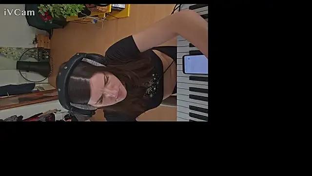 BelleFelicitas — Go Doggy Position + Slap Ass