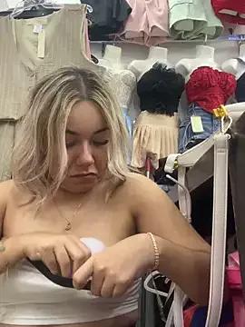 caro_1506 — Flash tits