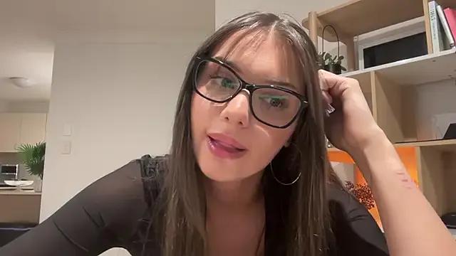 cassiess1 — top off