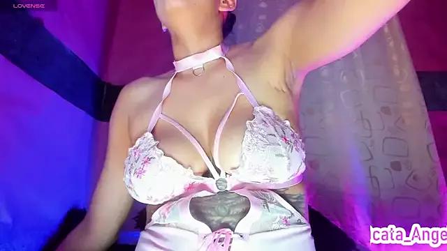 Cata-angel on StripChat 