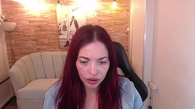 Cerecita_b on StripChat 