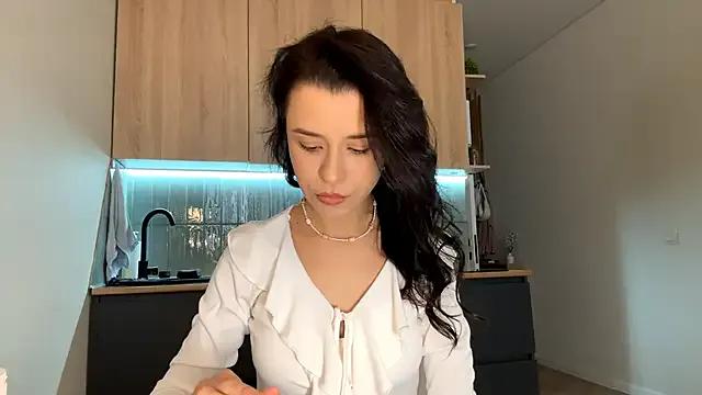 StripChat CeredAlum is Freechat CeredAlum — Spin around, show my outfit