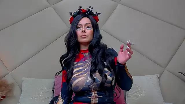 Freechat ChloeFrost on StripChat