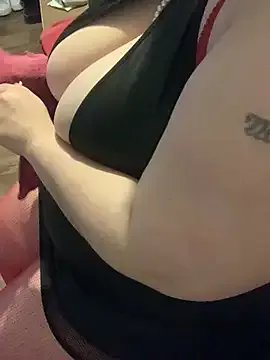 CummingStars98 on StripChat 