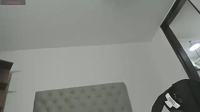 Freechat Dayana__Ospina on StripChat