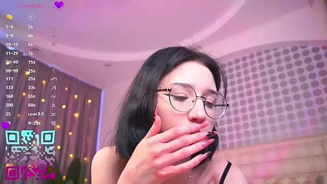 DeliaLoma — Freechat on StripChat