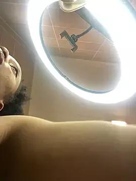 Freechat Diamondpussy97 on StripChat