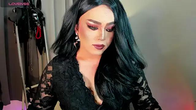 DominaAurumXXX — I need a SLUTTY BOTTOM to breed .