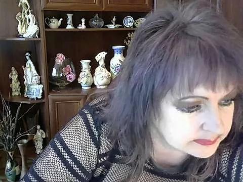 ElenaZed on StripChat 