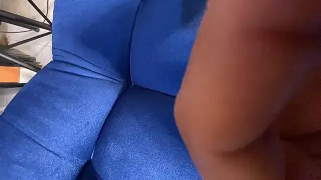 Freechat Elithee__ass___ on StripChat