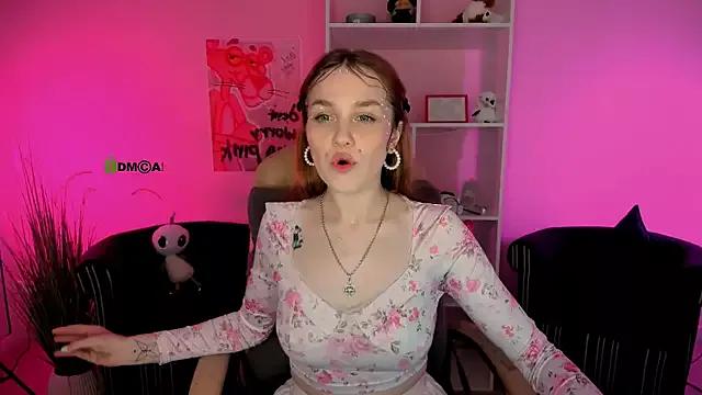 ellie_fire1 on StripChat 