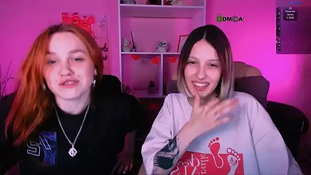ellie_fire1 on StripChat 