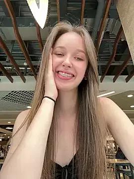 ElliRose on StripChat 