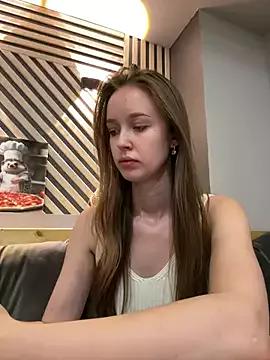 ElliRose on StripChat 