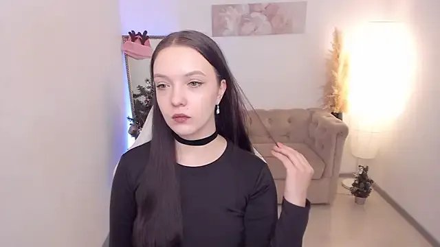 Emily_tender — squeeze my boobs
