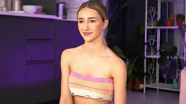 Freechat EmilyRaymont on StripChat