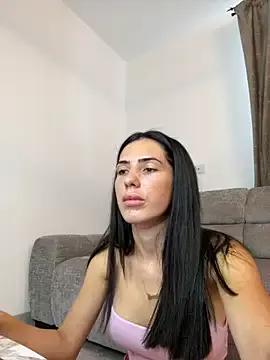 Emmapmg — Freechat on StripChat