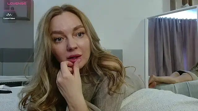 Eva___forever — Play nipples close cam