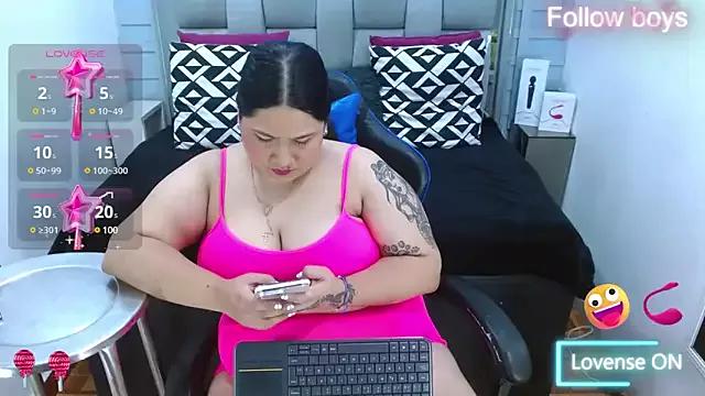 evelin_zaens on StripChat 