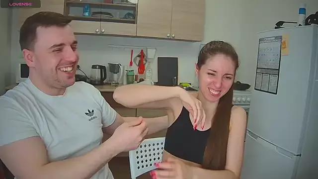 Freechat fcjuicy_pussy on StripChat