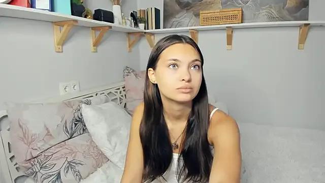 FunnyyMonkeyy on StripChat 