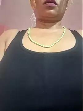 gatadeojosclaros on StripChat 