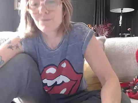 Freechat godinflower on StripChat