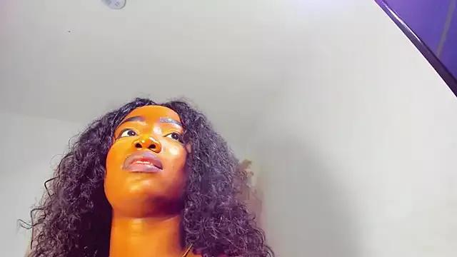 helena_copper_ on StripChat 