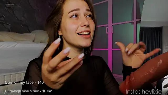 heylixie__ — Bubble saliva with gags
